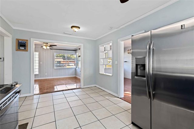 1011 14TH STREET W, Palmetto, FL 34221