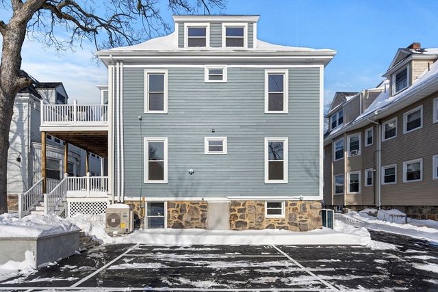 151 Townsend 2, Boston, MA 02121