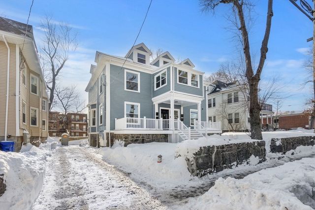 151 Townsend 2, Boston, MA 02121