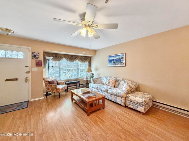 161A Parkway Drive A, Freehold, NJ 07728
