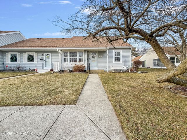 161A Parkway Drive A, Freehold, NJ 07728