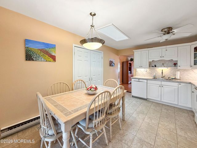 161A Parkway Drive A, Freehold, NJ 07728