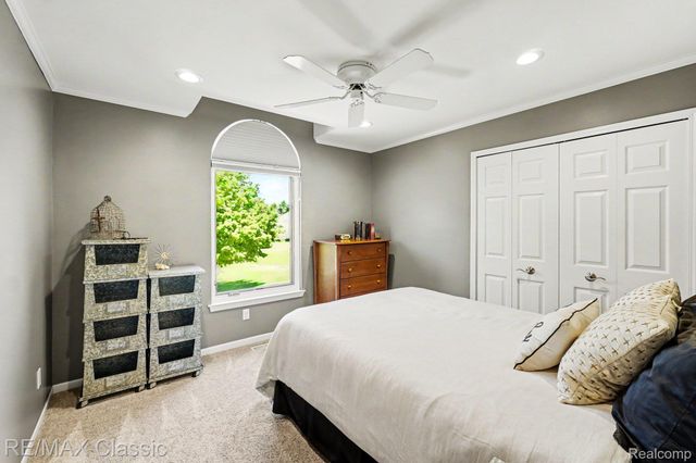 54853 Walnut Drive, Lyon Charter Township, MI 48165