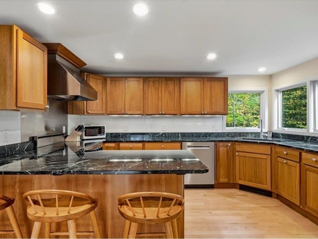 185 Maple Road, Stowe, VT 05672