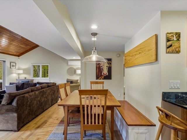 185 Maple Road, Stowe, VT 05672