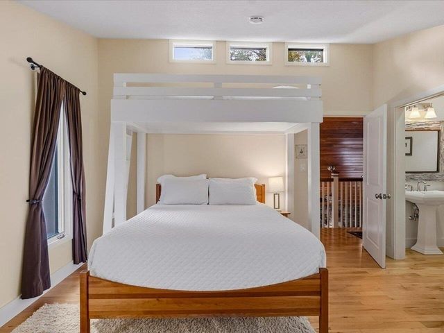 185 Maple Road, Stowe, VT 05672