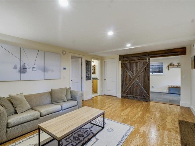 185 Maple Road, Stowe, VT 05672