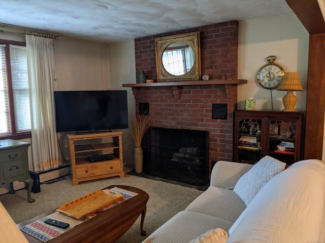 89 Grove Beach Road South, Westbrook, CT 06498