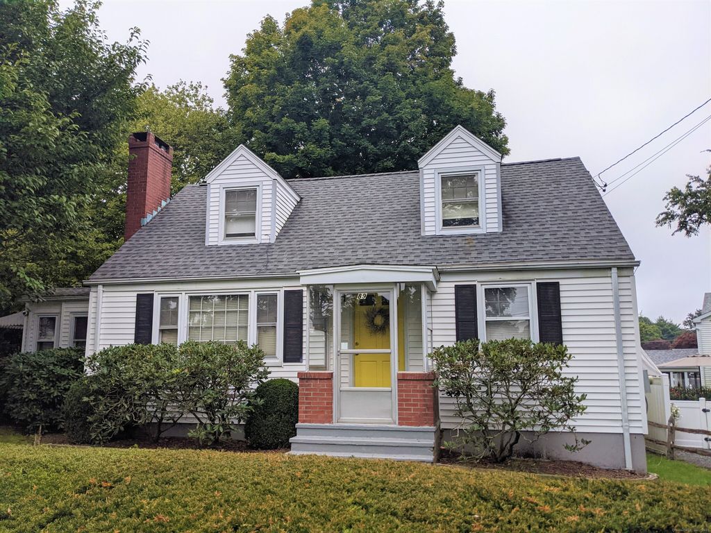 89 Grove Beach Road South, Westbrook, CT 06498