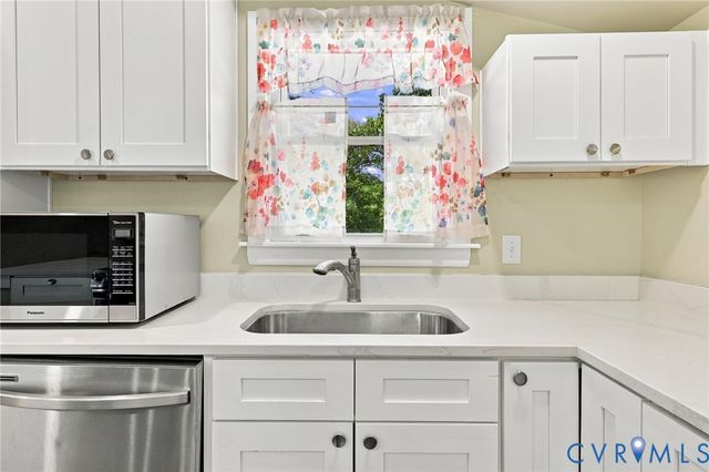 2912 Bensley Rd, North Chesterfield, VA 23237