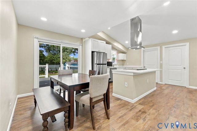 2912 Bensley Rd, North Chesterfield, VA 23237