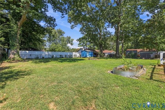 2912 Bensley Rd, North Chesterfield, VA 23237
