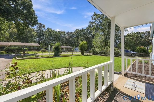 2912 Bensley Rd, North Chesterfield, VA 23237