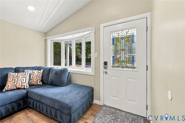 2912 Bensley Rd, North Chesterfield, VA 23237