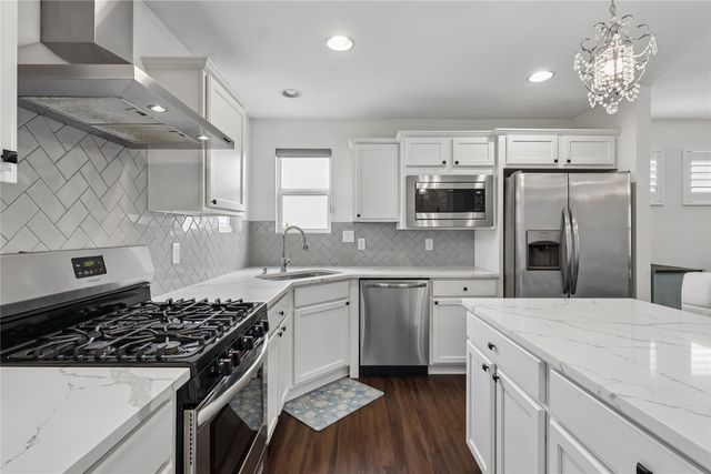 8974 Primo Lane, West Des Moines, IA 50266