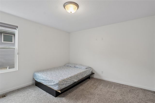 8974 Primo Lane, West Des Moines, IA 50266