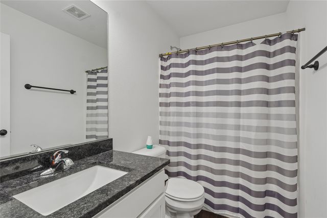 8974 Primo Lane, West Des Moines, IA 50266