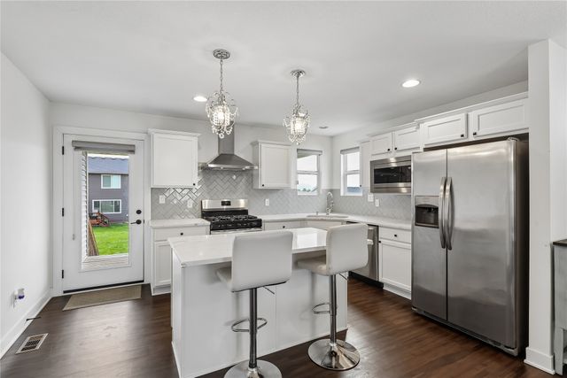 8974 Primo Lane, West Des Moines, IA 50266