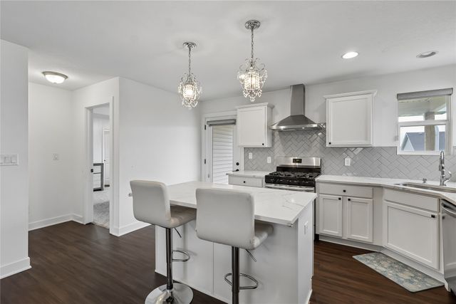 8974 Primo Lane, West Des Moines, IA 50266