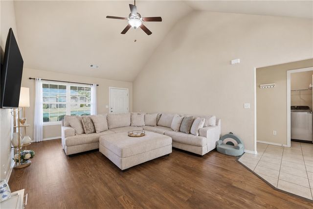 6353 Cord Avenue, Springdale, AR 72762