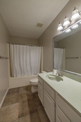 249 Wedgeview Drive, Farmington, AR 72730