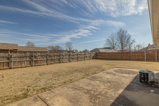 249 Wedgeview Drive, Farmington, AR 72730