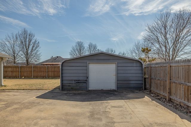 249 Wedgeview Drive, Farmington, AR 72730