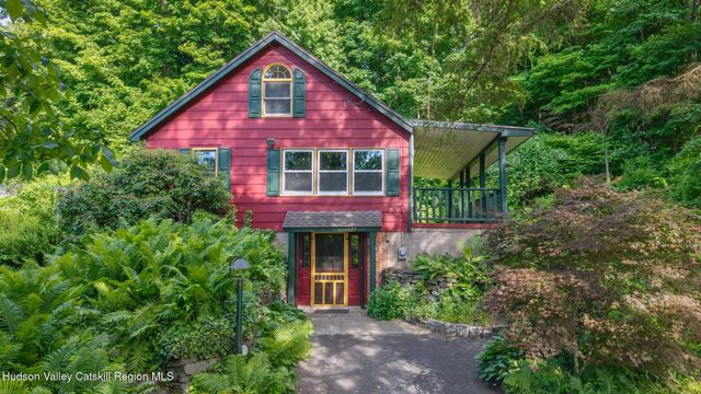 127 Zandhoek Road, Hurley, NY 12443