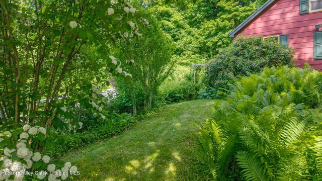 127 Zandhoek Road, Hurley, NY 12443