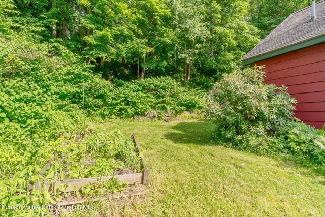 127 Zandhoek Road, Hurley, NY 12443