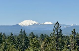 2861 NW Nightfall Circle, Bend, OR 97703