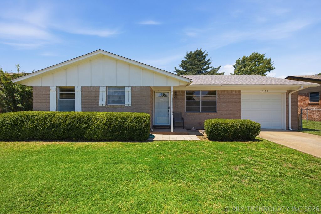 4822 Grenada Avenue, Sand Springs, OK 74063