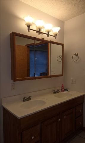 58 Freeman, Lafayette, PA 16738