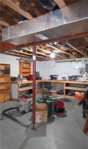 58 Freeman, Lafayette, PA 16738