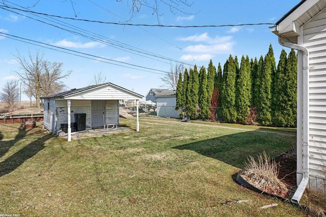 5222 South Channel Drive, Clay Twp, MI 48028