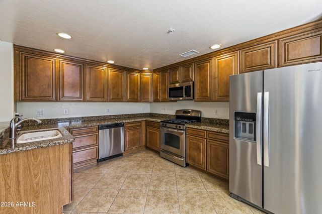 21320 N 56TH Street 2047, Phoenix, AZ 85054