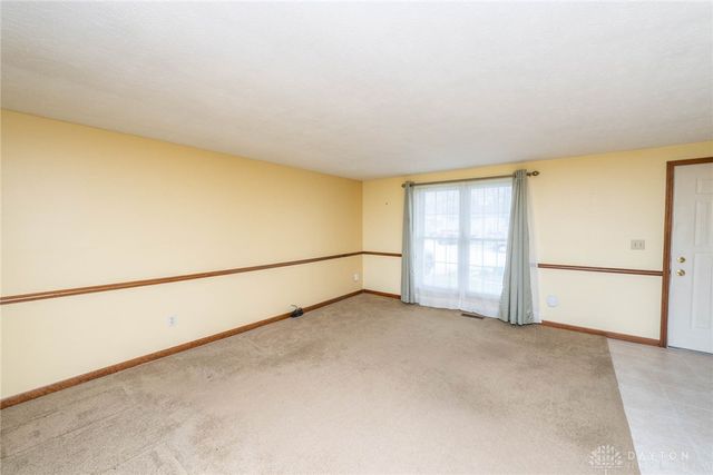 845 Sunset Drive, Englewood, OH 45322