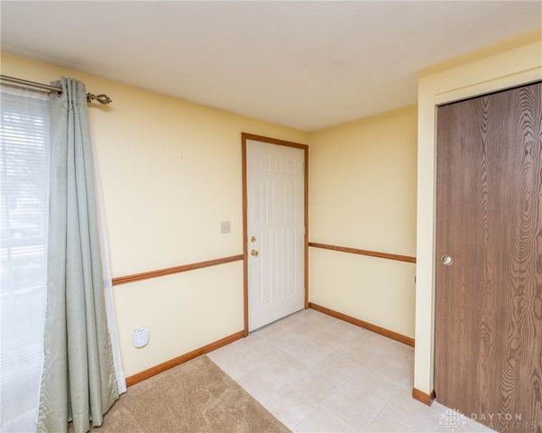 845 Sunset Drive, Englewood, OH 45322