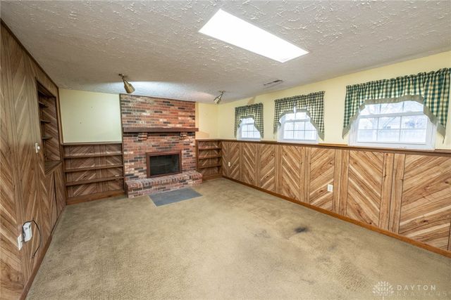 845 Sunset Drive, Englewood, OH 45322