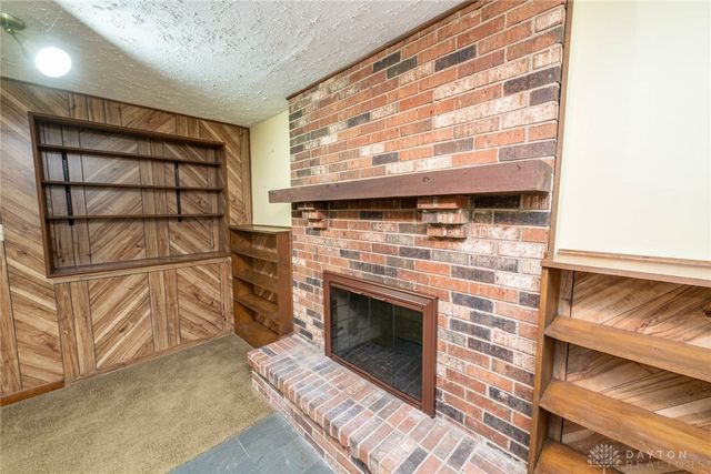 845 Sunset Drive, Englewood, OH 45322