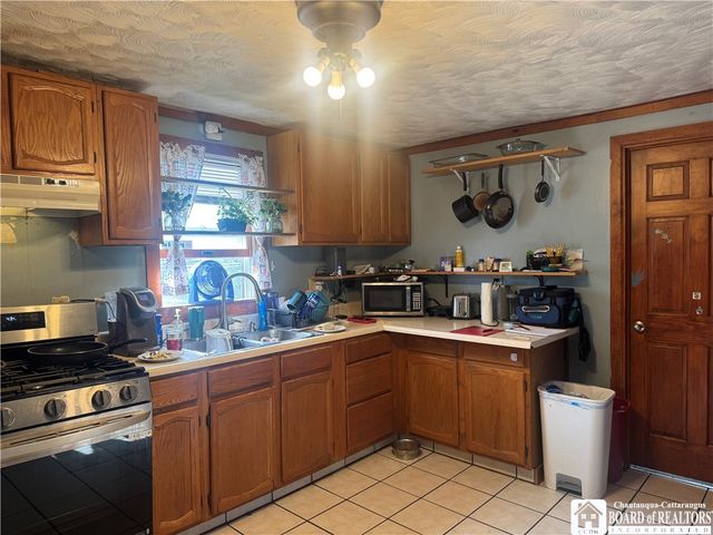 218 West Main Street, Pomfret, NY 14063