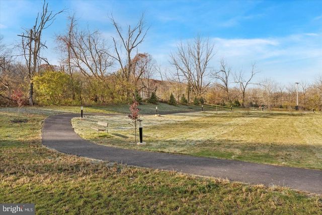 141 FOUR LEAF DR, Downingtown, PA 19335