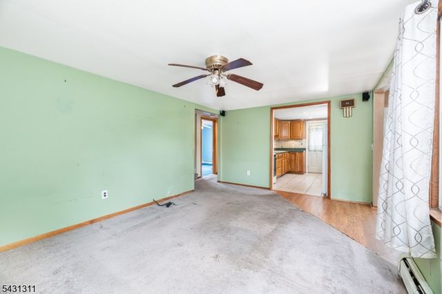 3 Terrace Ln, Ringwood Boro, NJ 07456