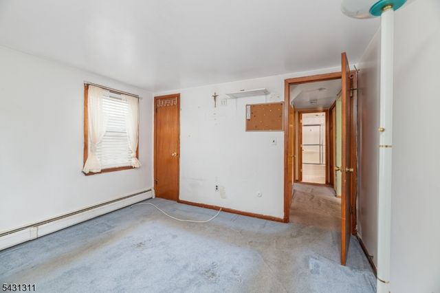 3 Terrace Ln, Ringwood Boro, NJ 07456