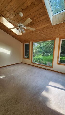 2032 13th Avenue NW, Rochester, MN 55901