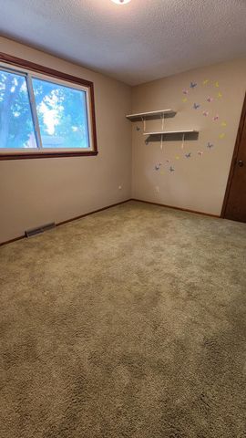 2032 13th Avenue NW, Rochester, MN 55901