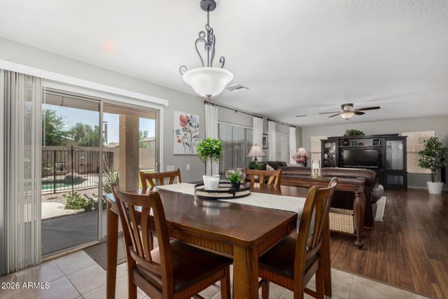 18903 N SHELBY Drive, Maricopa, AZ 85138