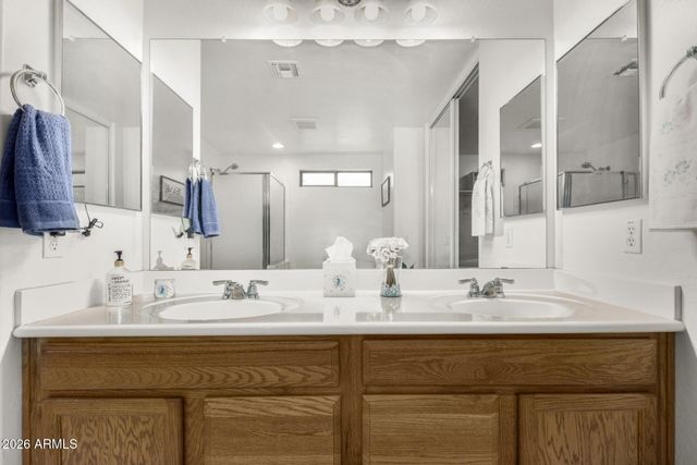 18903 N SHELBY Drive, Maricopa, AZ 85138