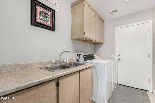 18903 N SHELBY Drive, Maricopa, AZ 85138