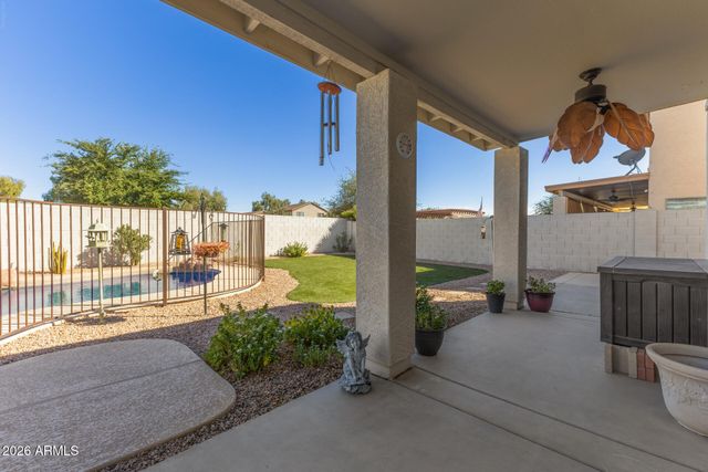 18903 N SHELBY Drive, Maricopa, AZ 85138